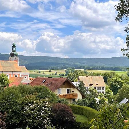 Ferienwohnungen Am Kirchberg 纽奥本卢斯 外观 照片
