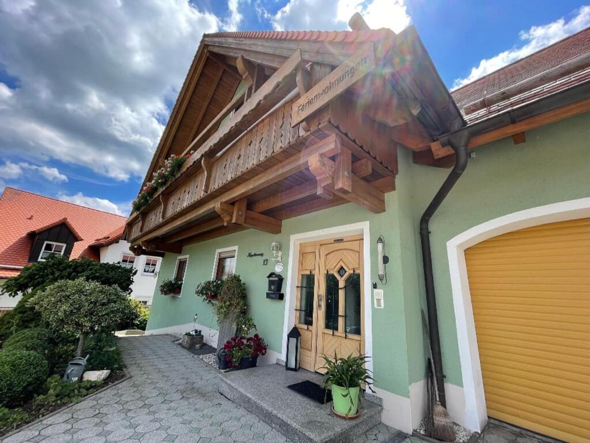 Ferienwohnungen Am Kirchberg 纽奥本卢斯 外观 照片